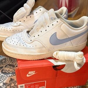 Nike White and Blue Sneakers